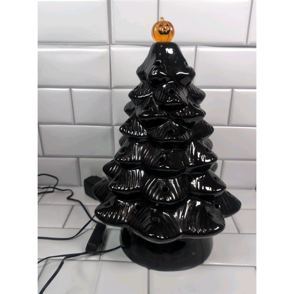Mr. Christmas Jack-o'-lantern 14" Black Ceramic Halloween Tree With/Orange Bulbs - Picture 2 of 11
